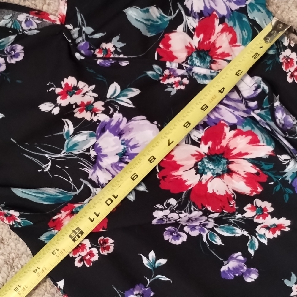 ⭐XHILARATION Wrap Floral Dress Black and Purple Women's Size Small - Picture 12 of 12